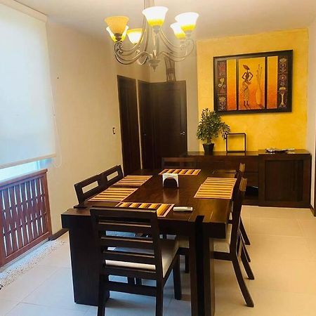 Lovely 3 Bedroom Condo With Pool อิกซ์ทาปา ภายนอก รูปภาพ