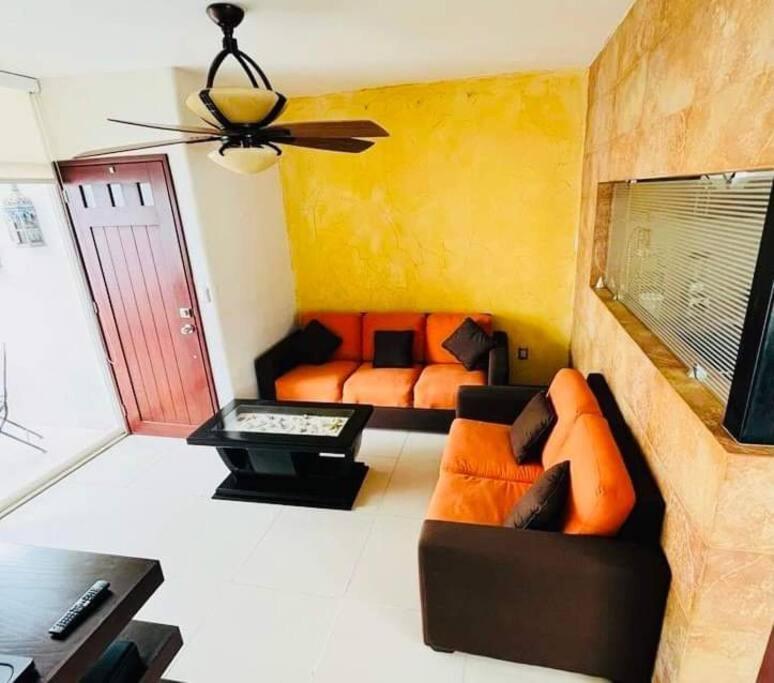 Lovely 3 Bedroom Condo With Pool อิกซ์ทาปา ภายนอก รูปภาพ